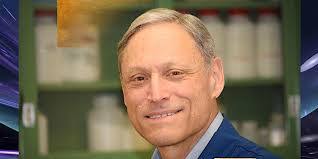 Christopher Wike's Instagram, Twitter & Facebook