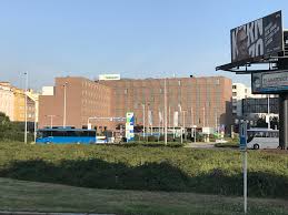 2 metro stations to the city centre. Review Holiday Inn Prague Congress Centre Loyalty Traveler