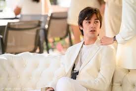 Homenaje al gran artista francés alain fabien maurice marcel delon. Alain Fabien Delon Parle De Son Role Dans Grand Hotel A Voir Jeudi 3 Septembre Sur