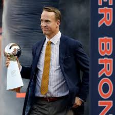 Peyton manning, right, a member of the pro football hall of fame class of 2021, poses with his presenter and father archie manning during the induction ceremony at the pro football hall of fame, sunday, aug. Peyton Manning Selected For Pro Football Hall Of Fame The New York Times