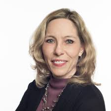 Laura Mccallum's Instagram, Twitter & Facebook