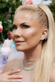 The Bold and the Beautiful✓