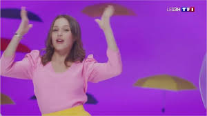 Qui Est Carla Lazzari Qui Cartonne Avec Bim Bam Toi Gala