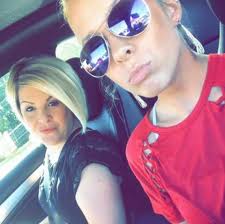 Why do people judge alcoholics but not Snooki?