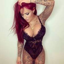 She is approx 33 years old. Julia Jasmin Ruhle On Twitter