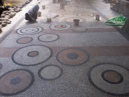 Proses Pasang Batu Sikat 1 Bahan Cetakan Styrofoam Dipasang Sesuai Motif Lantai Batu Desain