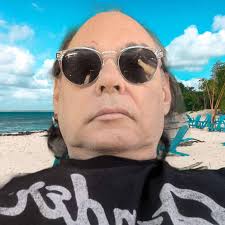 Hi Guys...I have a NR646.....I am yet to get some nice speakers. However, i  do have 2 speakers that i could use until i get a nice set. Which  connectors