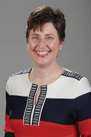 Sarah Lintner's Instagram, Twitter & Facebook