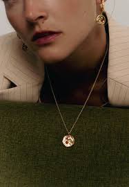 Earrings of silver and silver-plated Earrings