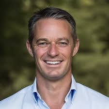 Jim Tryon's Instagram, Twitter & Facebook