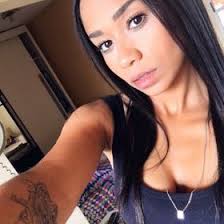 Joyce Miranda Santos (joycemirandasan)