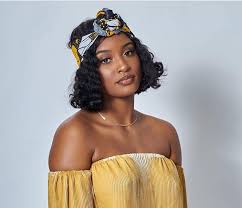 A short updo might seem a little tricky but try out a low messy bun with a few loose hairs falling around. 41 Hot Bandana Hairstyles And Headband Looks To Copy 2020 Update