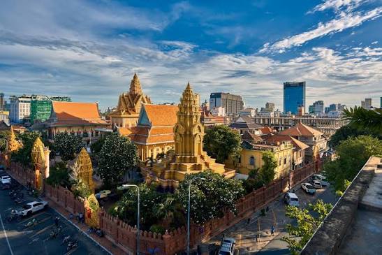 Phnom Penh Pictures | Download Free Images on Unsplash