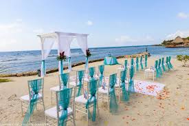 Wedding At Frenchy S By Roatan Events Marine Wedding Wedding Vows Renewal Beach Wedding