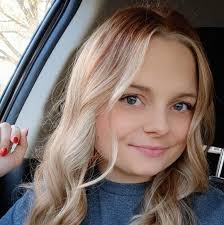 Does Taylor Swift hide secret tracks?