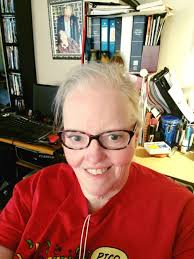 Sandra Hurst's Instagram, Twitter & Facebook