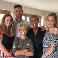 Ulrika jonsson has opened up about her fears for how her daughter, bo, will cope during the coronavirus pandemic in a candid instagram post. Ulrika Jonsson Reveals Delight After Daughter Bo 20 Who Has Congenital Heart Defect Is Vaccinated Aktuelle Boulevard Nachrichten Und Fotogalerien Zu Stars Sternchen