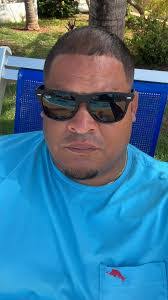 Larry Villegas's Instagram, Twitter & Facebook