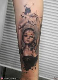 Tattoomagz is our sole passion in beautiful tattoo designs and ink works, built and developed as an online compilation gallery serving thousands. Tatowierung Marionette Tatowierung Puppe Tatowierung Tatowierung Marionette Puppe Tatowierung Creative Tattoos Tattoos Small Shoulder Tattoos