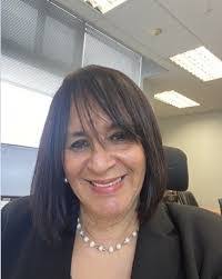 Karin Hendricks's Instagram, Twitter & Facebook