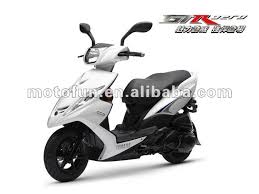 Check out the yamaha ybr125 in a 360 view online! Yamaha 125cc Scooter Photo Images Pictures On Alibaba