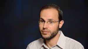 Snippets from Tunis 🌺🇹🇳 Featuring shots from the old Medina and a couple  of books I bought. The books: 🥀 Gisèle Halimi, Le Lait de l'Oranger  (Tunisian-Jewish writer's autobiography) 🥀 Gustave Flaubert,