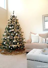 From Virginia Plunkett In Knoxville Tennessee Christmas Tree Decorations Diy Gold Christmas Tree Decorations Christmas Door Decorations