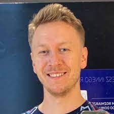 Daniel Kaszuba's Instagram, Twitter & Facebook