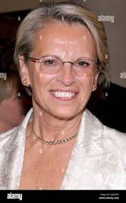 Louise collier hi-res stock photography and images