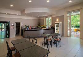 Hotel salus sant'andrea bagni, located 1.8 km from azienda agricola bertinelli, offers guests a barber shop, a free carpark and a restaurant. Hotel Salus Sant Andrea Bagni Aktualisierte Preise Fur 2021