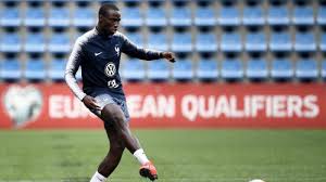 Последние твиты от léo dubois (@leodubois15). Foot Le Defenseur Ferland Mendy Arrive En Equipe De France A La Place De Leo Dubois Teste Positif Au Covid 19 Mondialnews