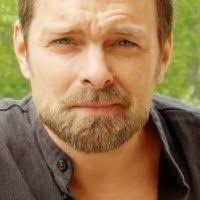 60+ perfiles de «Christopher»