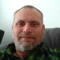 Mike Houk's Instagram, Twitter & Facebook