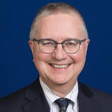 Eleven from Medical School receive Faculty and Staff Awards for 2025