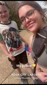 Chelsea Roach (@chelsearoach5)