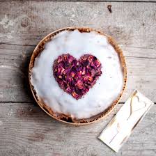 In unsere rezepte kann man sich einfach nur verlieben! Herzkuchen Von Oma Marion Zum Valentinstag Schenken Kuchentratsch