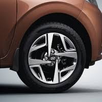 7d car floor mat black and red set of 5: Hyundai Aura Accessories In India Price Of Hyundai Aura Sporty Diamond Cut Alloy Wheels Accessory Vicky In