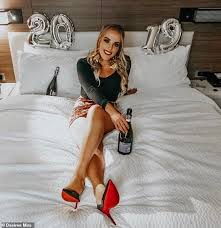 Desiree Mize shows off her 150lb weight loss of 150lbs in one year after  gastic bypass surgery