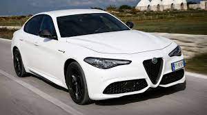 Alfa romeo giulia is equipped with new patented alfalink™ scheme: Review Alfa Romeo Giulia Grr