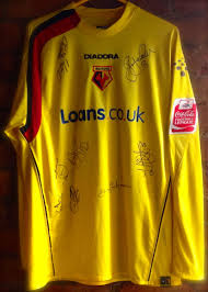 We did not find results for: Watford Home Fussball Trikots 2005 2006 Sponsored By Loans Co Uk