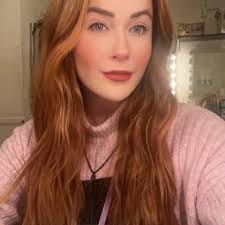 Lydia Bradd (@BraddLydia)