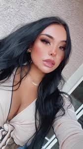 Janelle West's Instagram, Twitter & Facebook