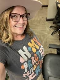 Kristen Salisbury's Instagram, Twitter & Facebook