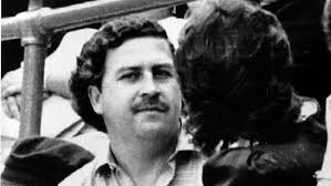 Escobar'ın hayatta olan oğlu sebastián marroquín 2. AdevÄƒrul Despre ViaÅ£a Lui Pablo Escobar Detalii Care Nu Se RegÄƒsesc In Serialul Narcos Secretul SÄƒnÄƒtÄƒÈ›ii