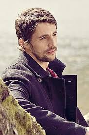 Był najmłodszy z piątki rodzeństwa. Pin By Nicole W On Papacitos Matthew Goode Actors Celebrities Male