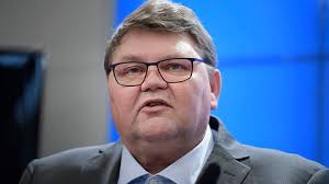 Peter Lundgren (SD): Jag har polisanmält Kristina Winberg