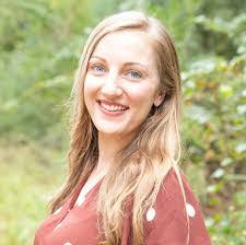 Laura Shoaf's Instagram, Twitter & Facebook