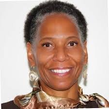 Jeanette Callahan's Instagram, Twitter & Facebook