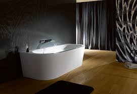 Sie wird vor eine gerade wand gesetzt und bezaubert mit aparten rundungen statt. Bettestarlet I Silhouette Von Bette Stylepark