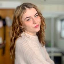 Baylee Sweitzer (@BayleeSweitzer)